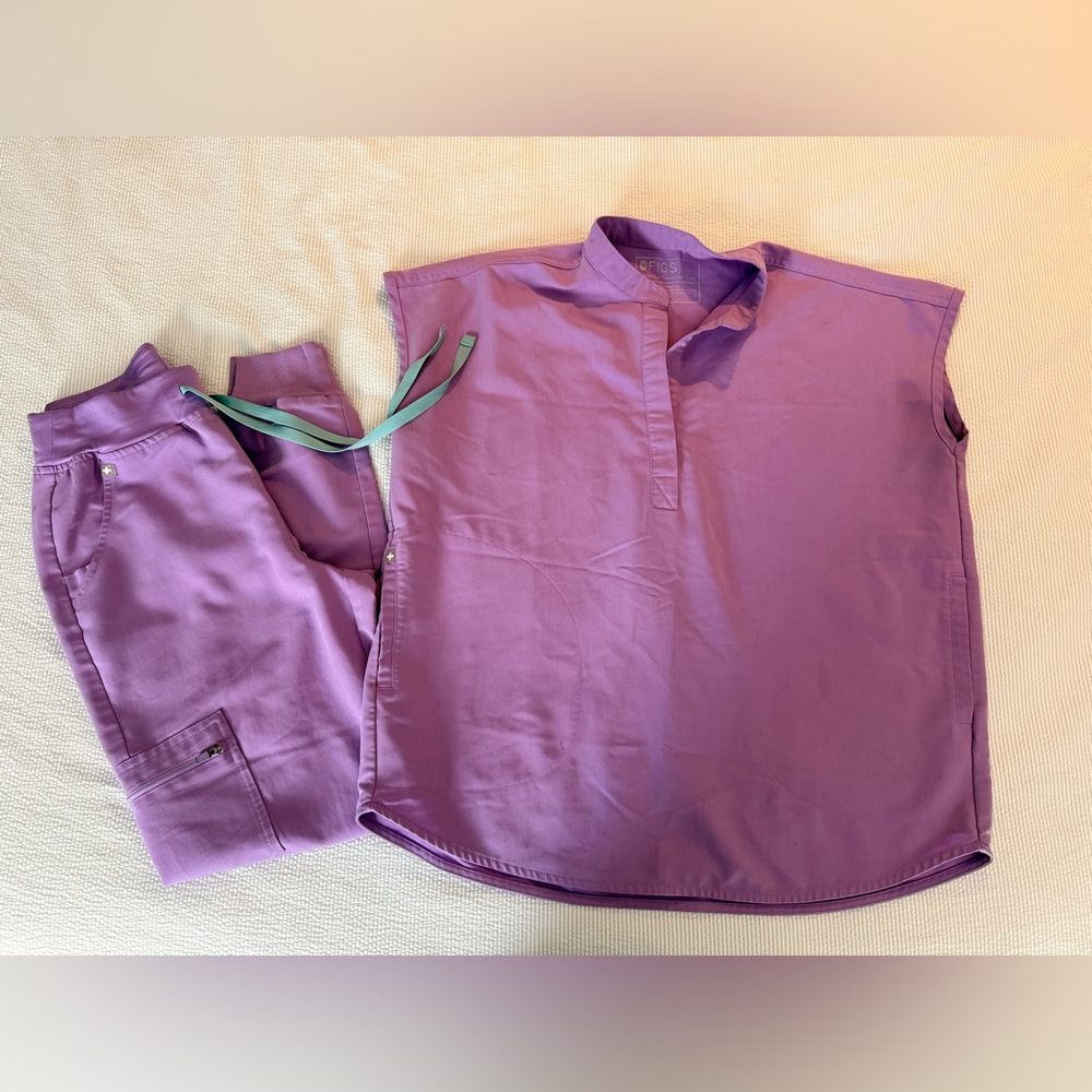 Figs lilac Dawn Set